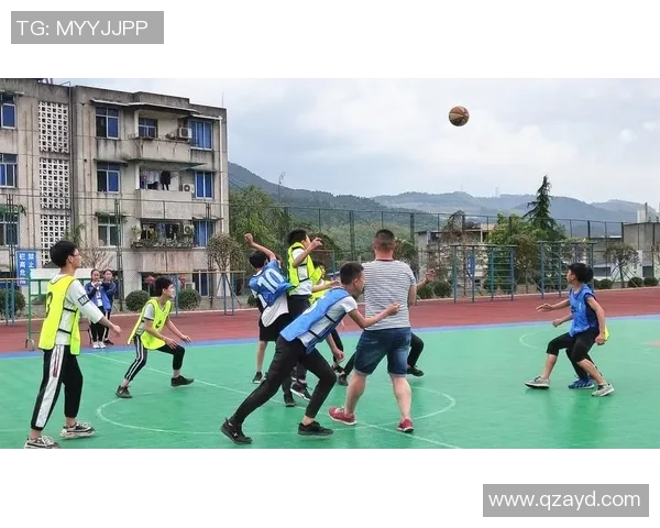 成都篮球队战术解析与发展趋势探讨聚焦篮球运动的未来之路